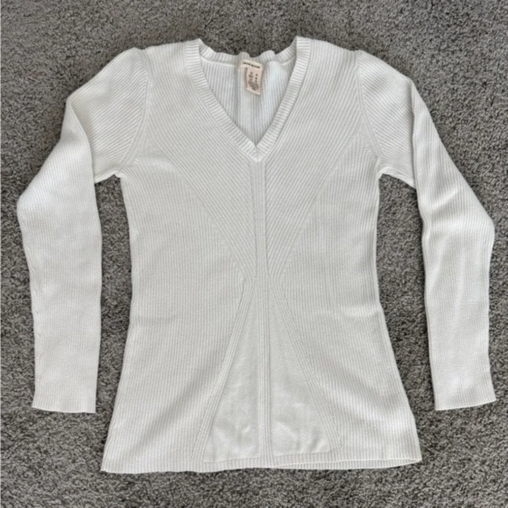 DKNY Jeans White Ribbed V‎ Neck Long Sleeve Sweater Top Women's Medium